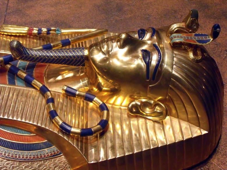 エジプトの見どころ！若きツタンカーメン王を飾る2,000点の財宝｜TapTrip