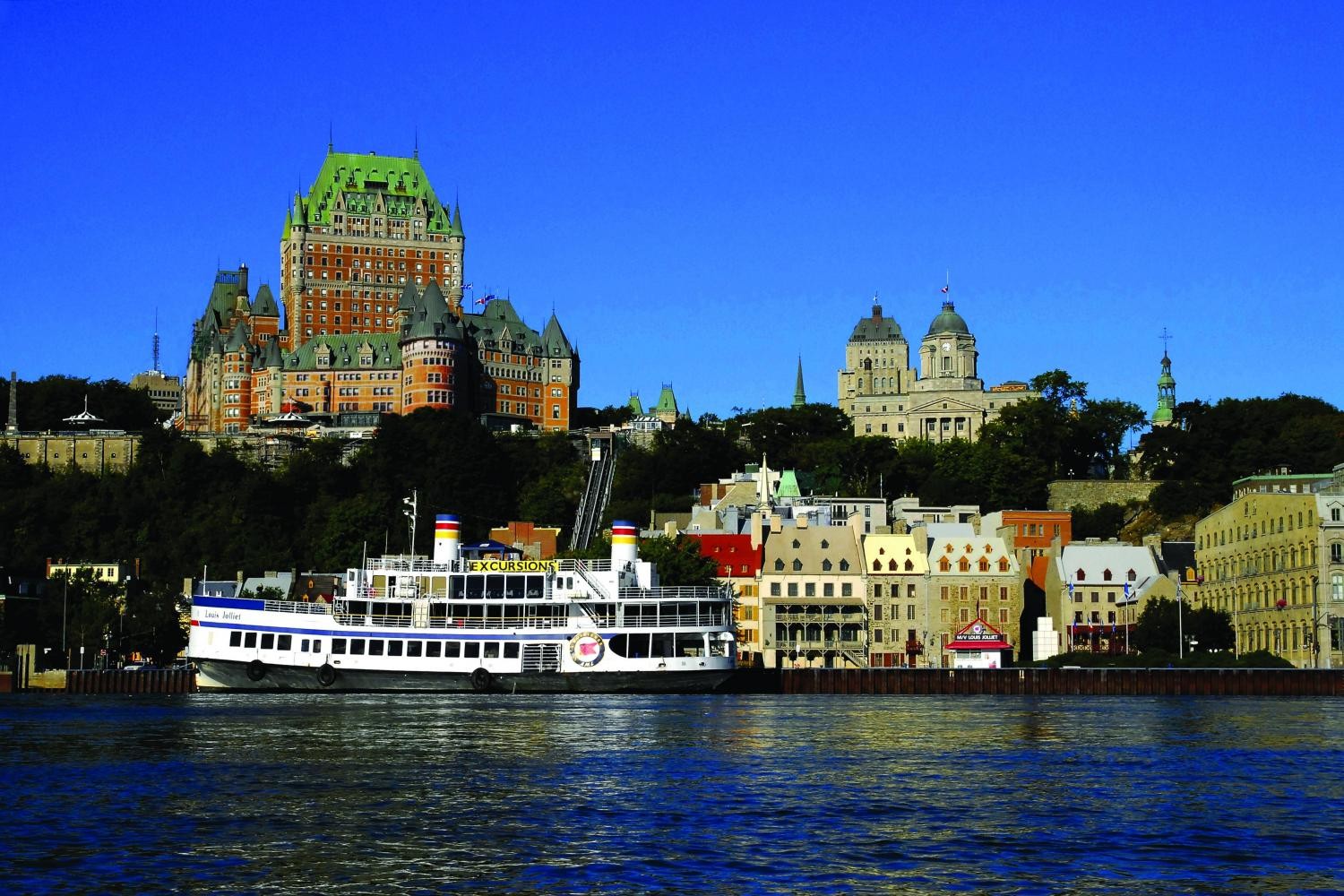 カナダ ケベック旧市街の歴史地区観光で古き良きヨーロッパ文化を感じよう Taptrip