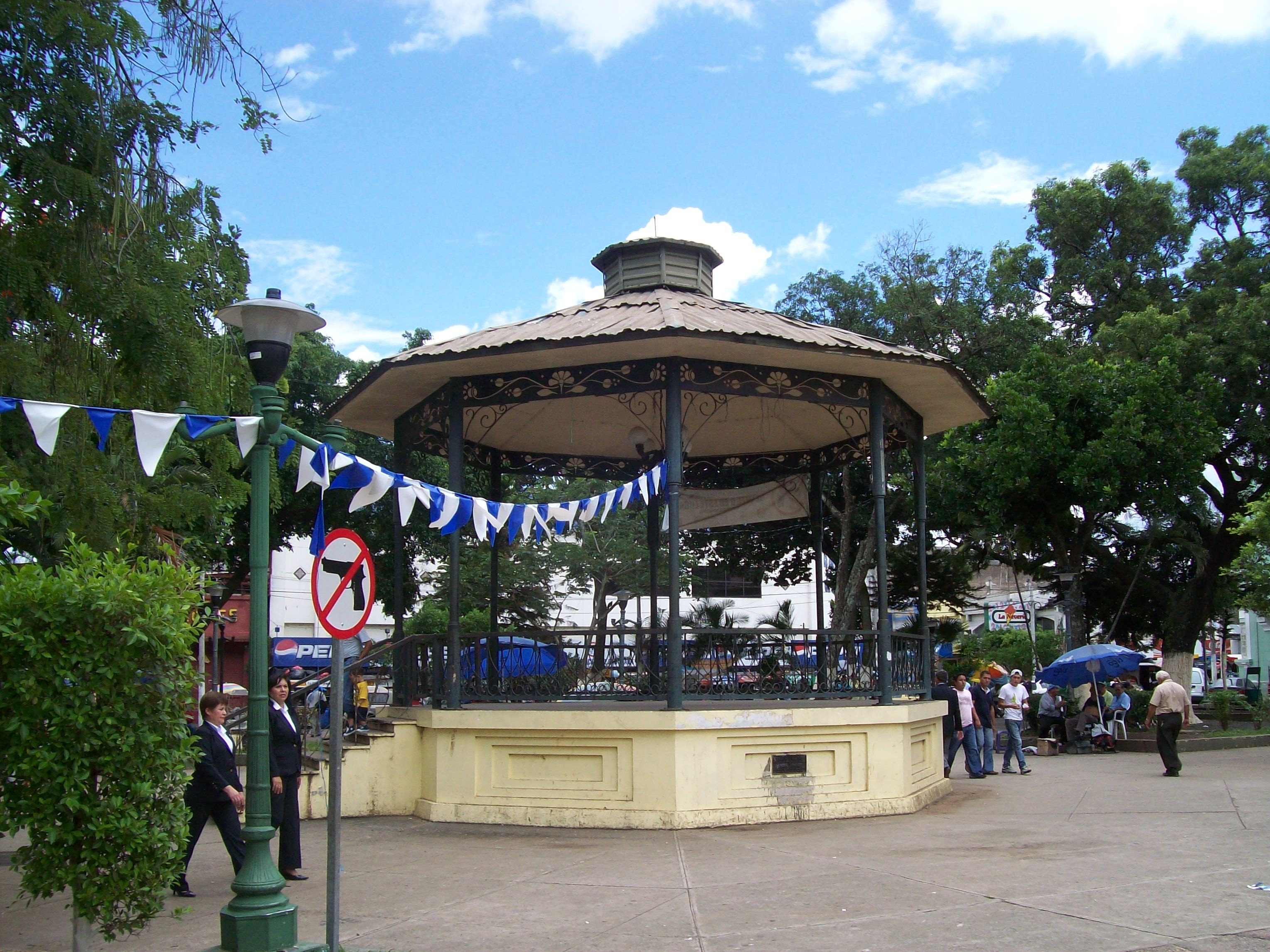 エルサルバドル観光サンタ・アナの見どころスポットまとめ！中米の大注目コロニアル都市の魅力｜TapTrip