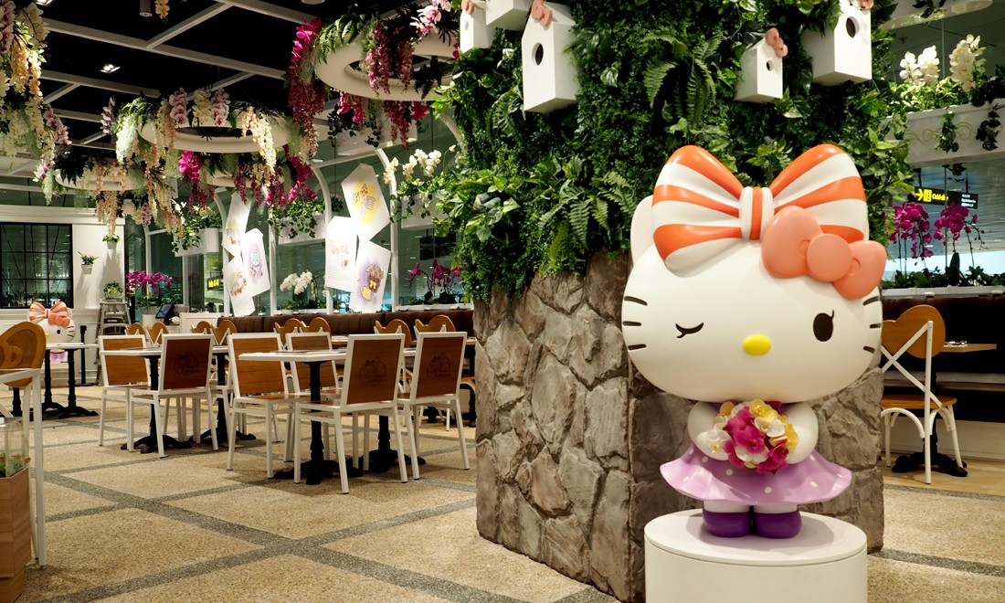 シンガポール限定、ハローキティ・オーキッドガーデンキティ