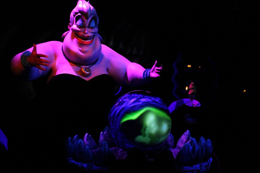 リトル マーメイドの世界へ カリフォルニアアドベンチャーにあるアリエルのアトラクションが可愛すぎる Taptrip