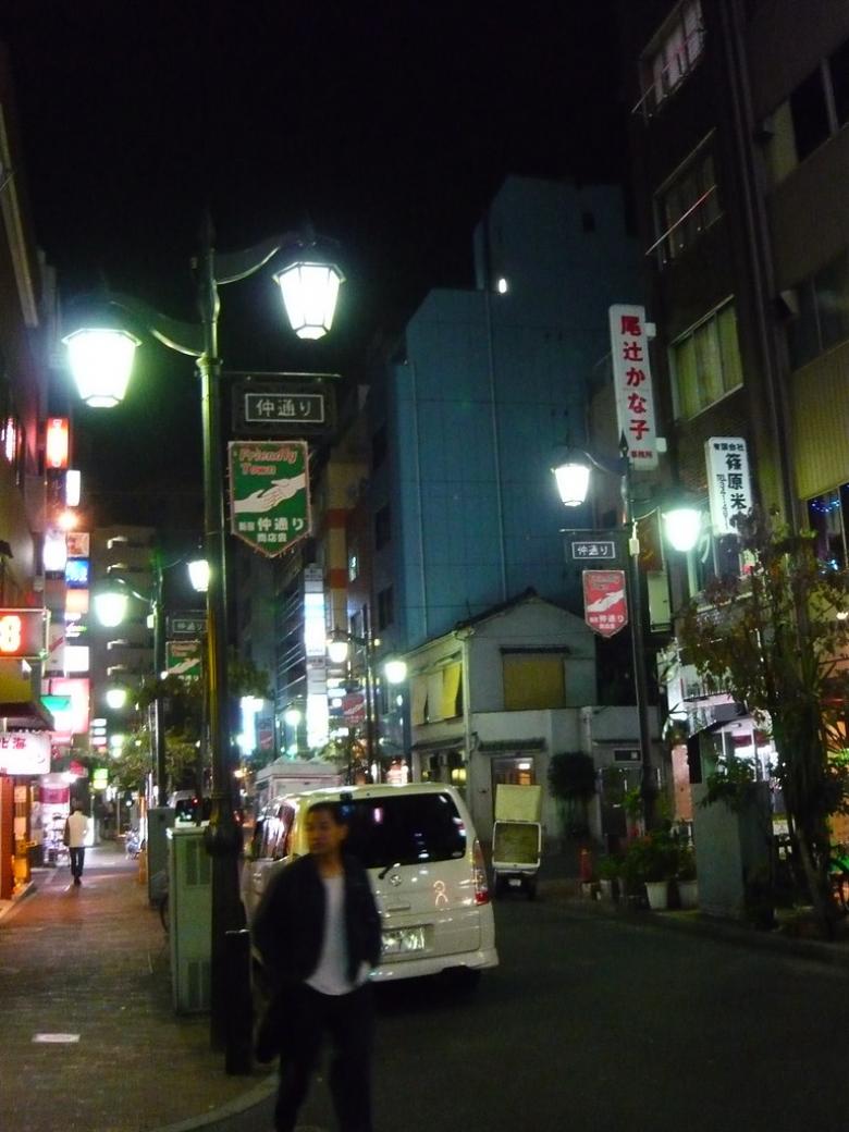 新宿二丁目でおすすめの観光バーtop 一度は訪れてみたいゲイバーなどご紹介 Taptrip