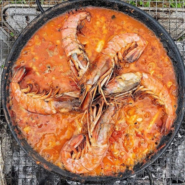 ソロキャンプでおすすめの料理選 簡単レシピをご紹介 Taptrip